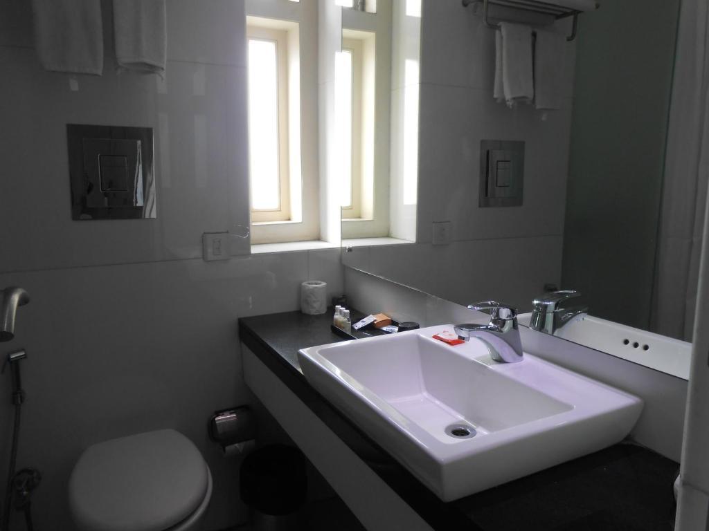 Sapphire Suite Kolkata Rom bilde