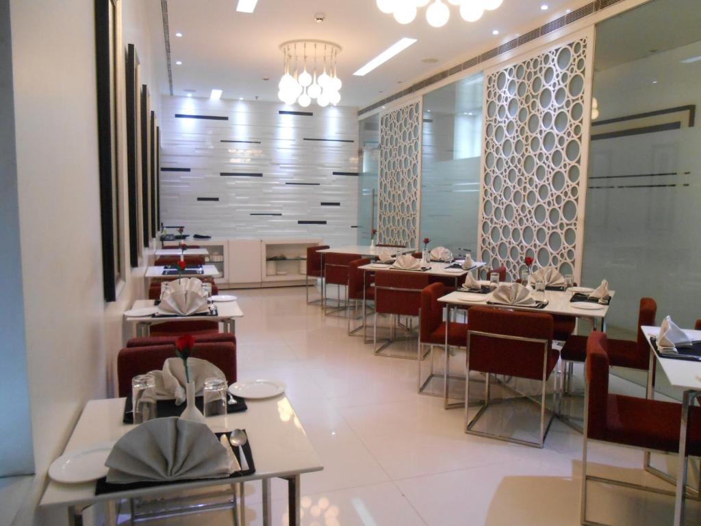 Sapphire Suite Kolkata Eksteriør bilde